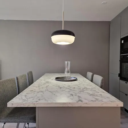 Modern And Central Apartment, 6 Mins To Oslo City Exterior photo