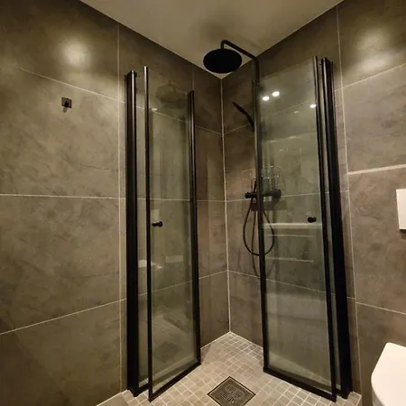 Modern And Central Apartment, 6 Mins To Oslo City Exterior photo